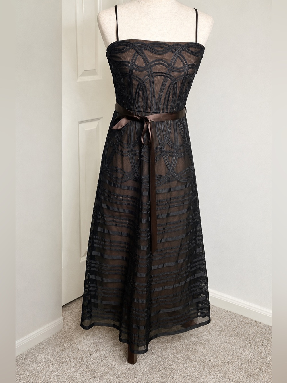BCBG MaxAzria Blk/Brown Evening Gown Sheer Bodice Formal Sz 6 Tea Length
